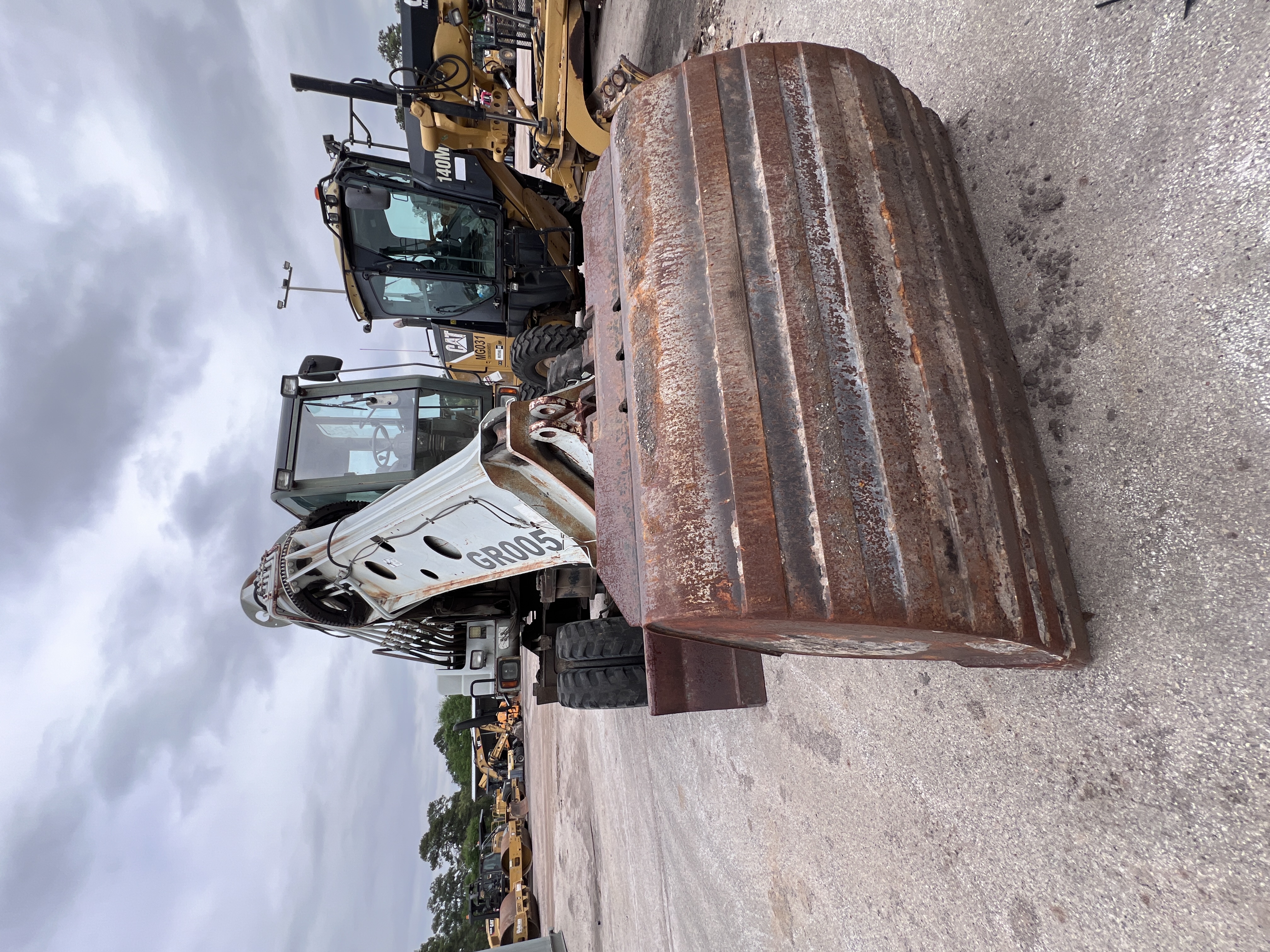 2003 GRADALL 4300 XL II - view 8 of 25