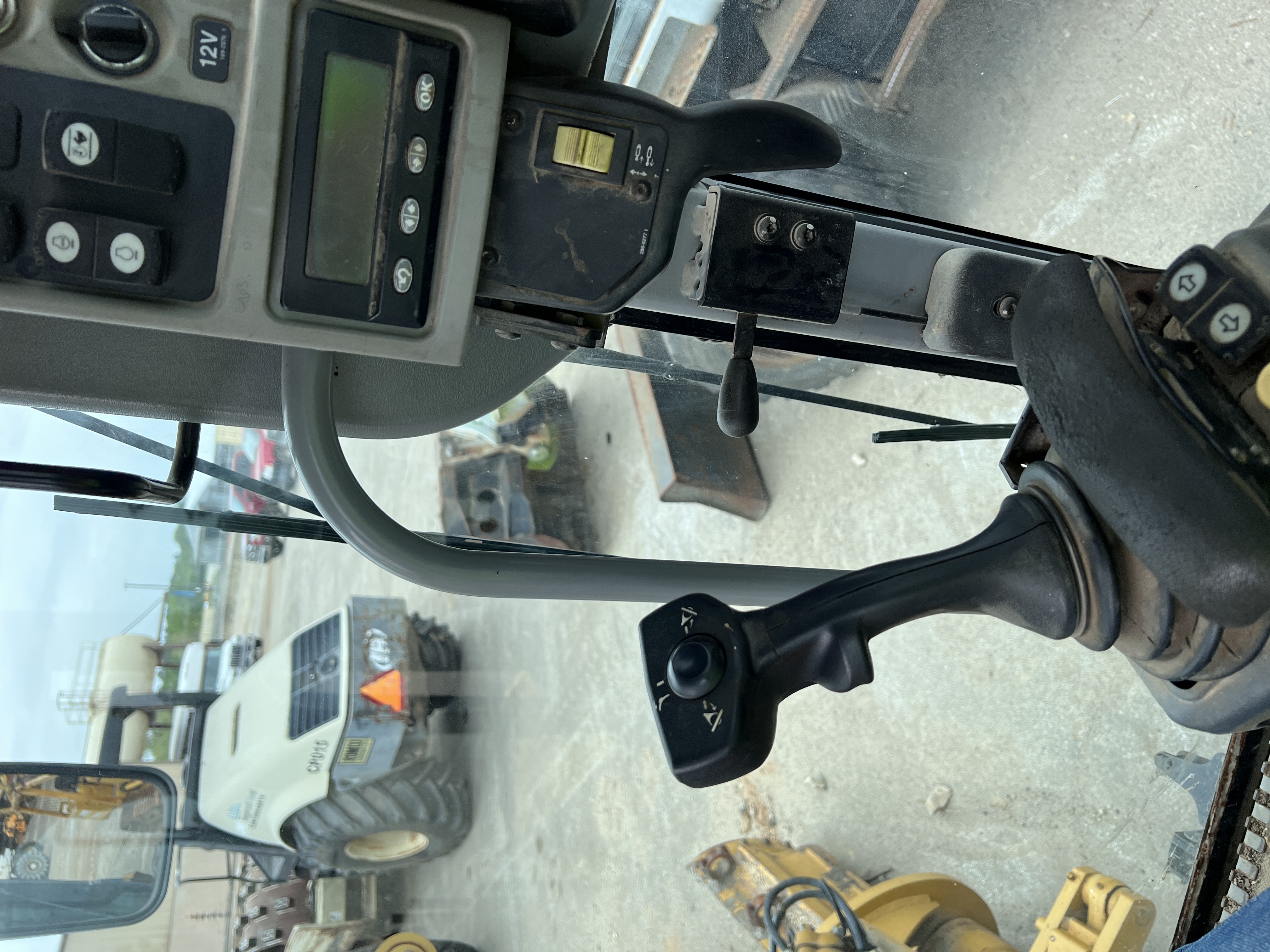 2008 CATERPILLAR 140M - Image 13