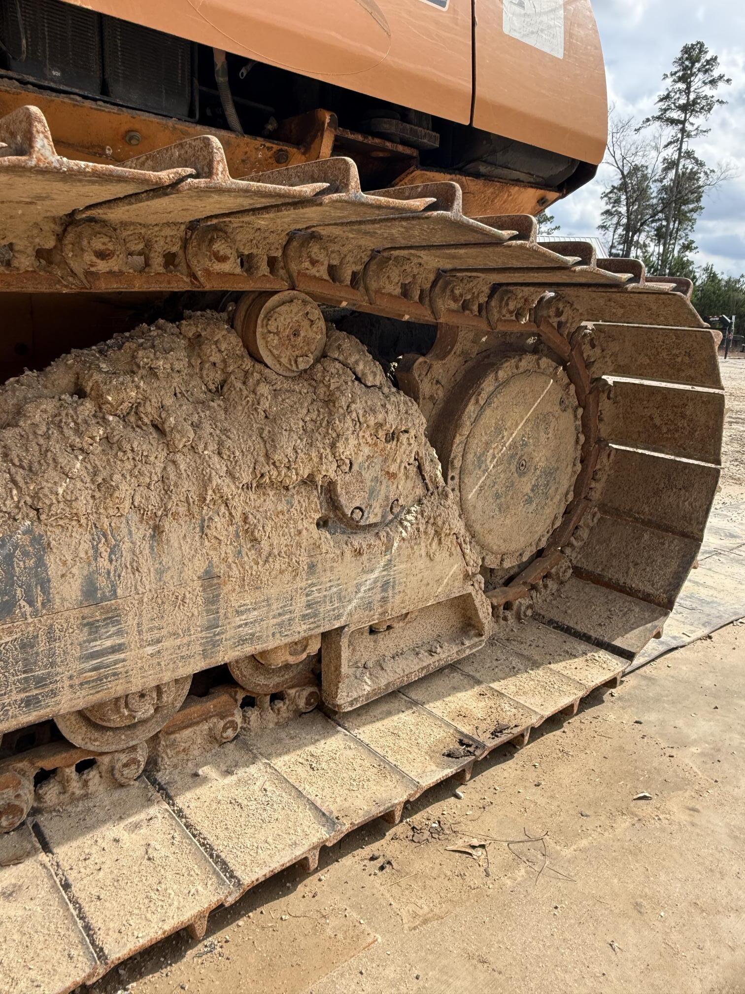 2015 CASE 1150M LGP - view 7 of 24