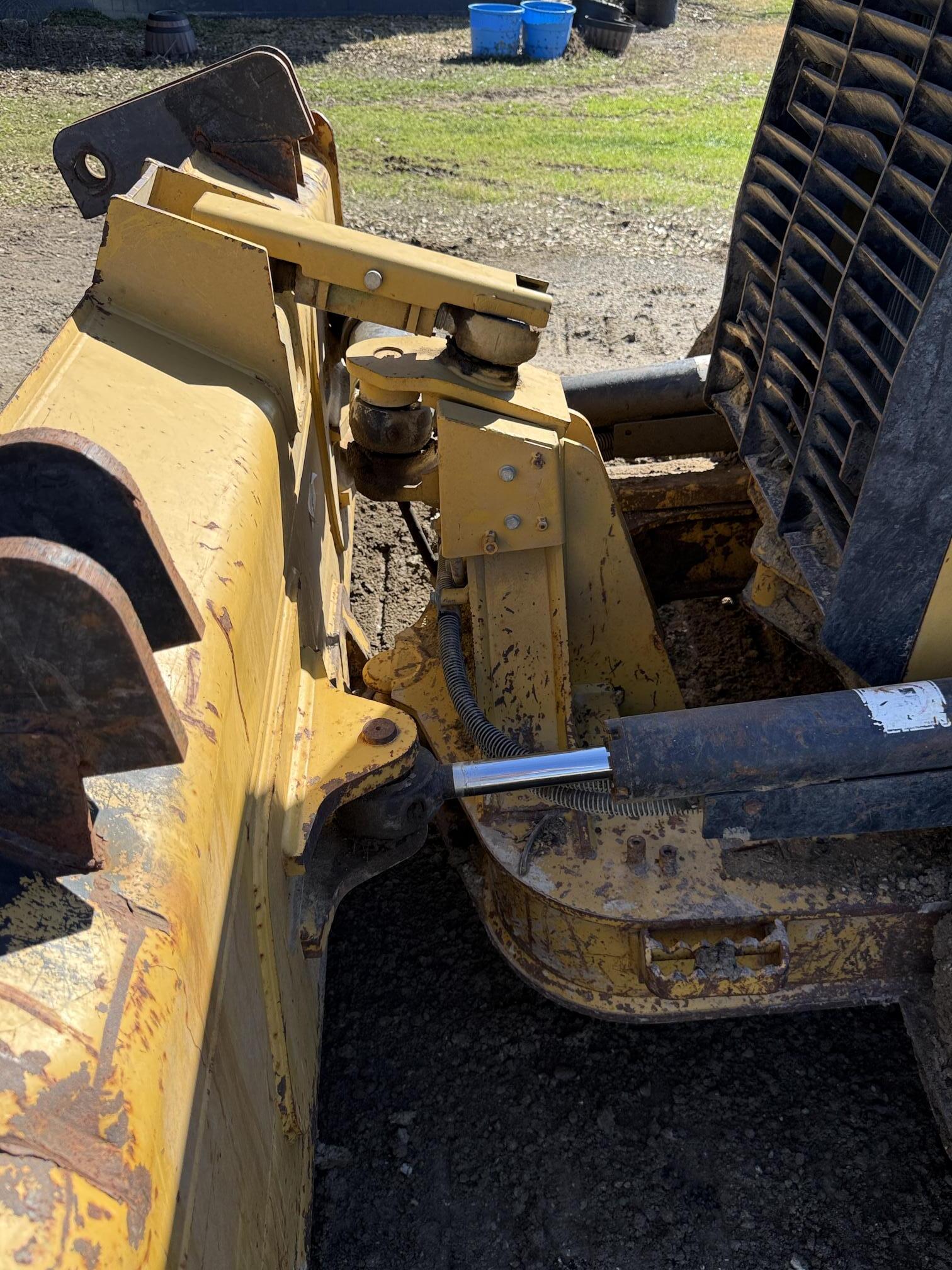 2013 CATERPILLAR D4K2XL - Image 7