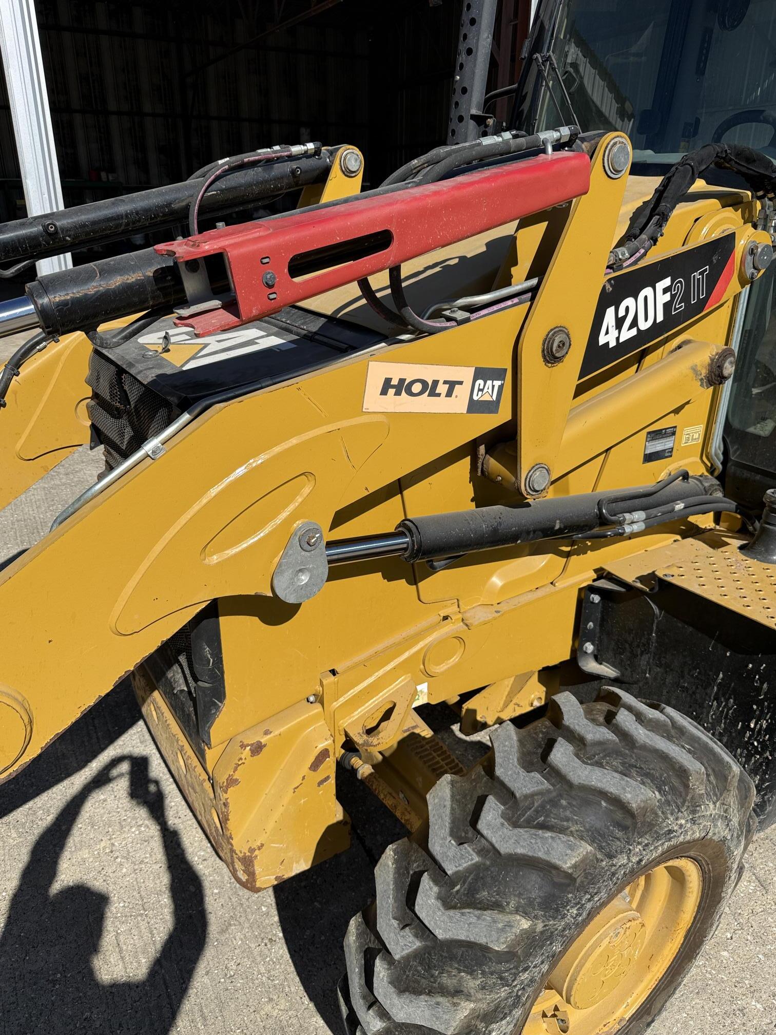 2019 CATERPILLAR 420F2 IT - Image 3