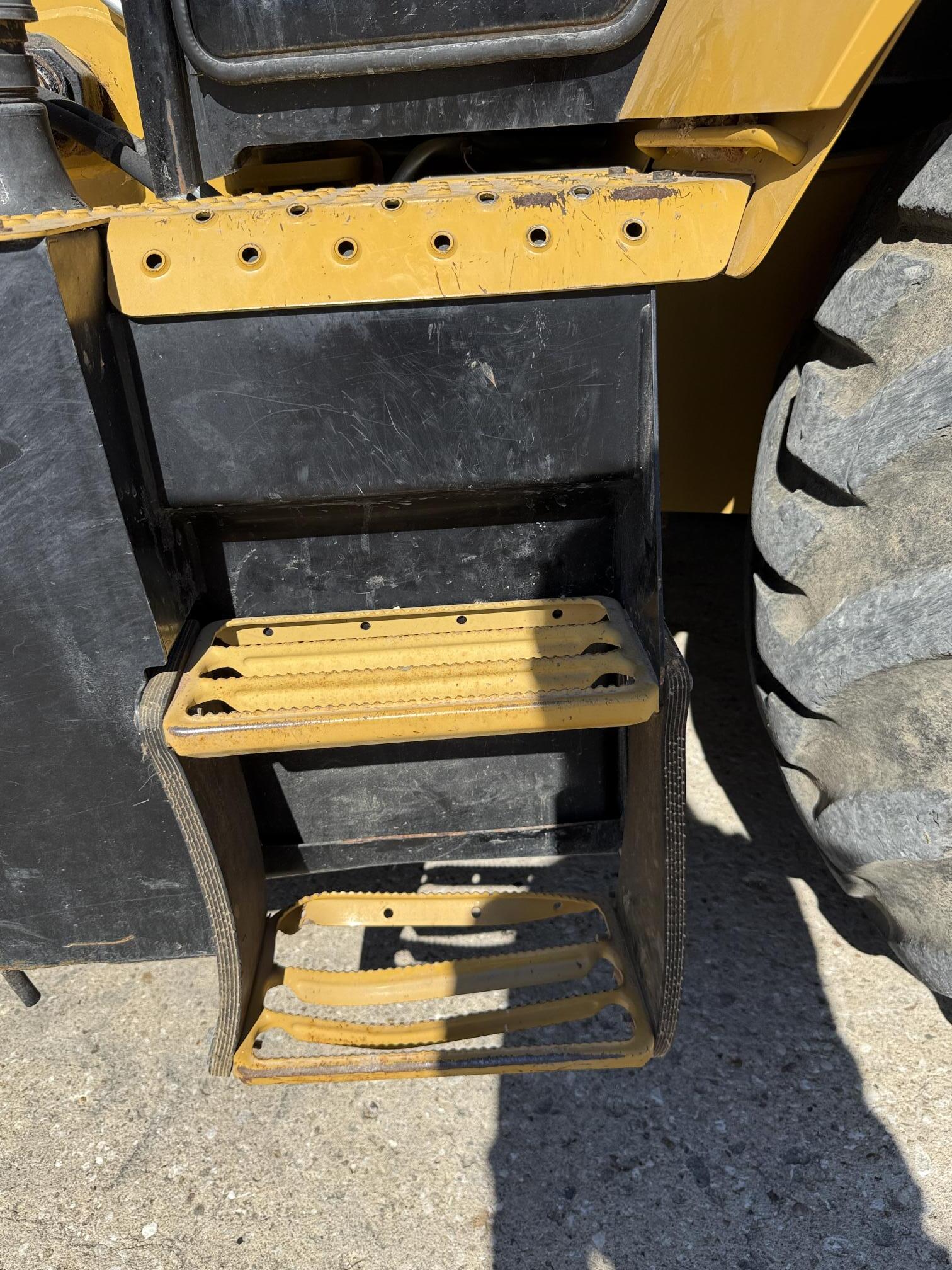 2019 CATERPILLAR 420F2 IT - view 7 of 25