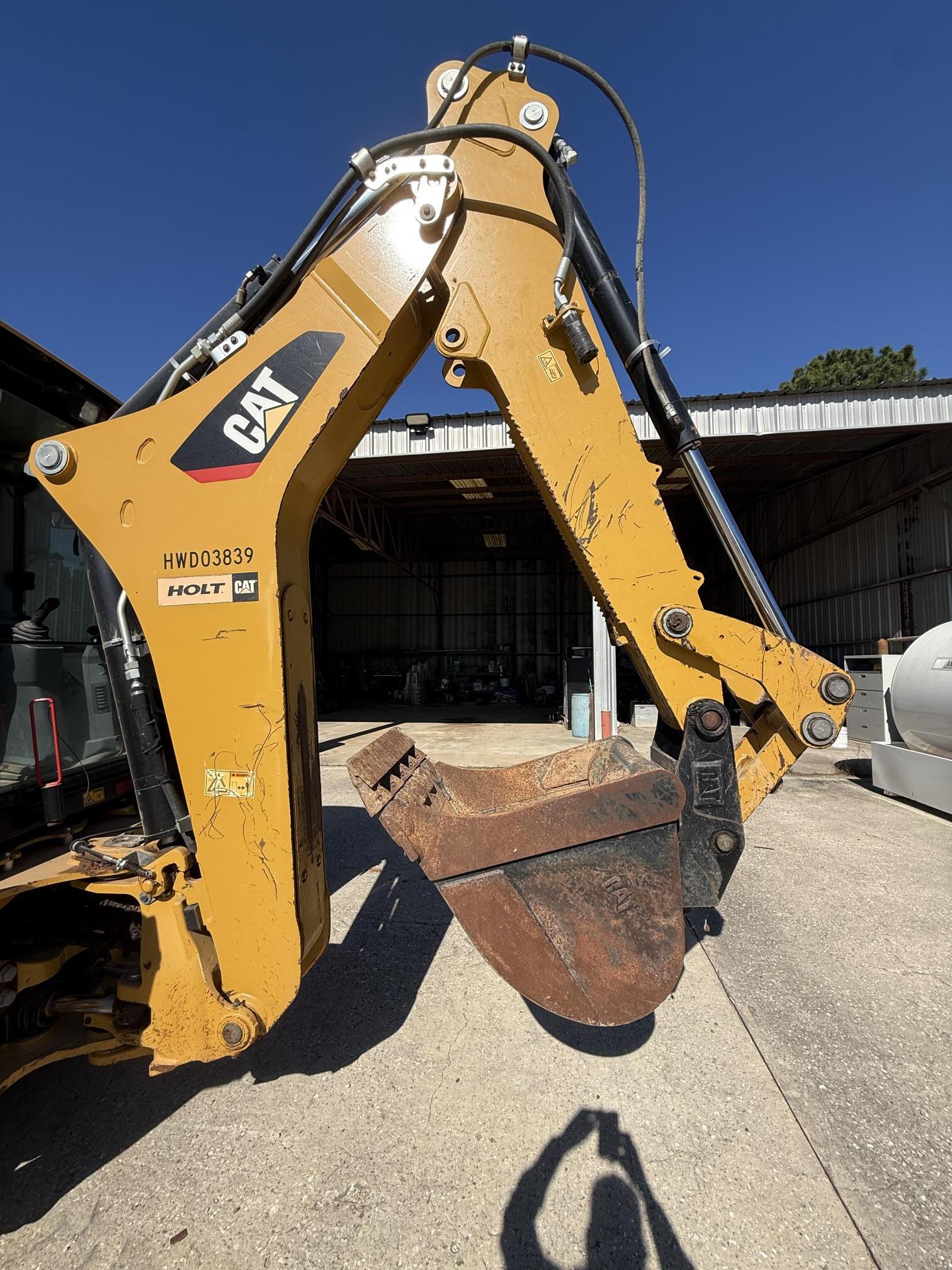 2019 CATERPILLAR 420F2 IT - view 14 of 25