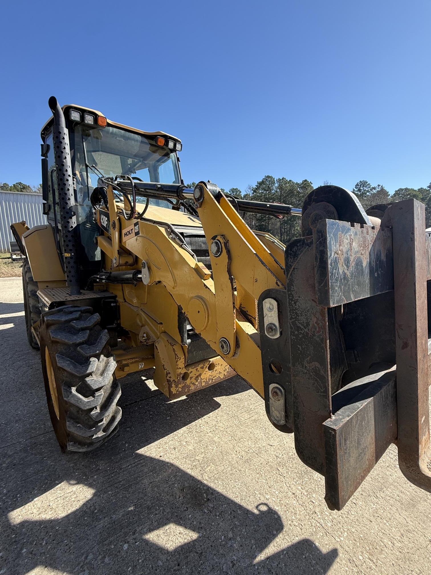 2019 CATERPILLAR 420F2 IT - Image 22