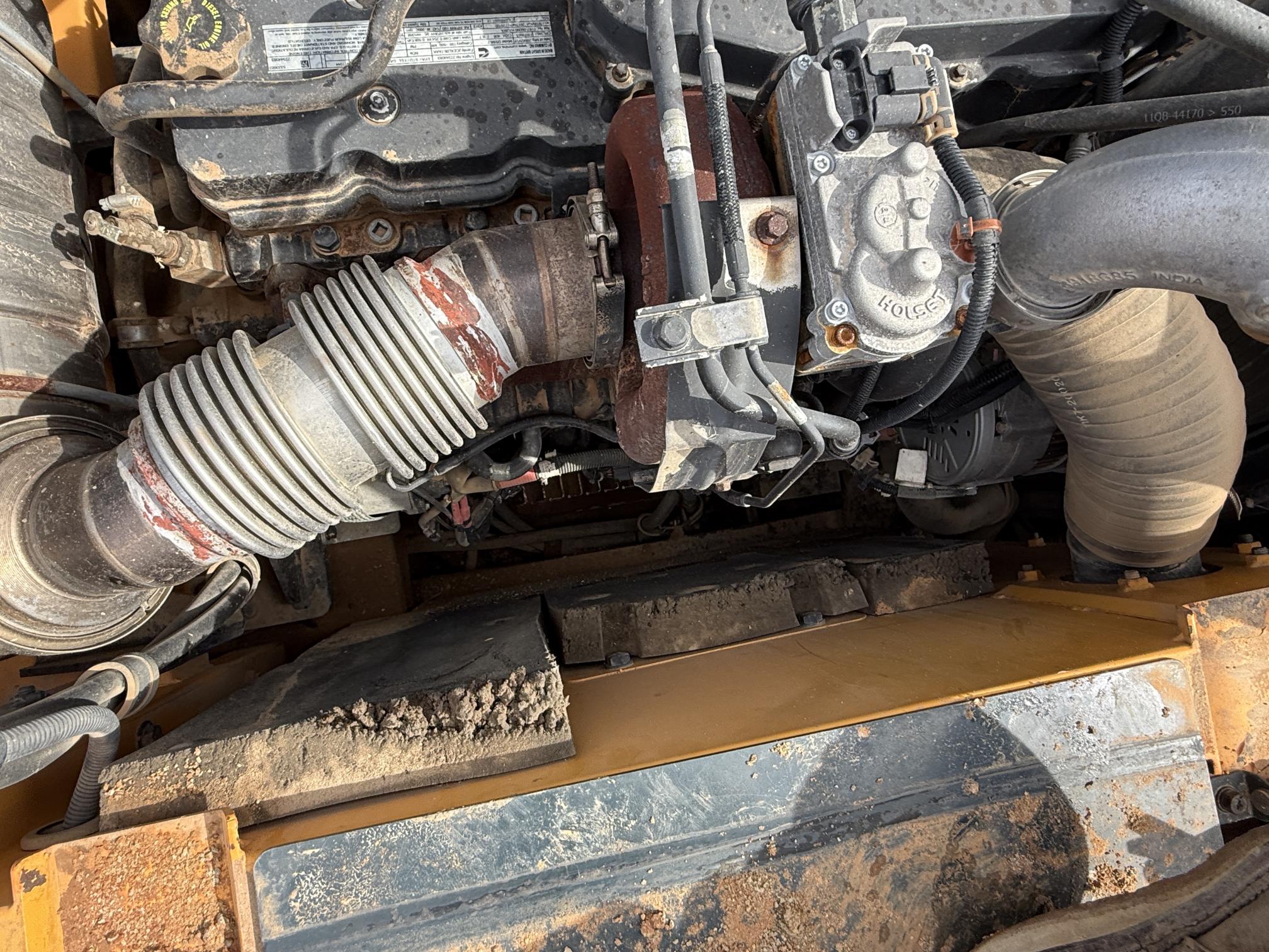 2021 HYUNDAI HX260L - view 14 of 39