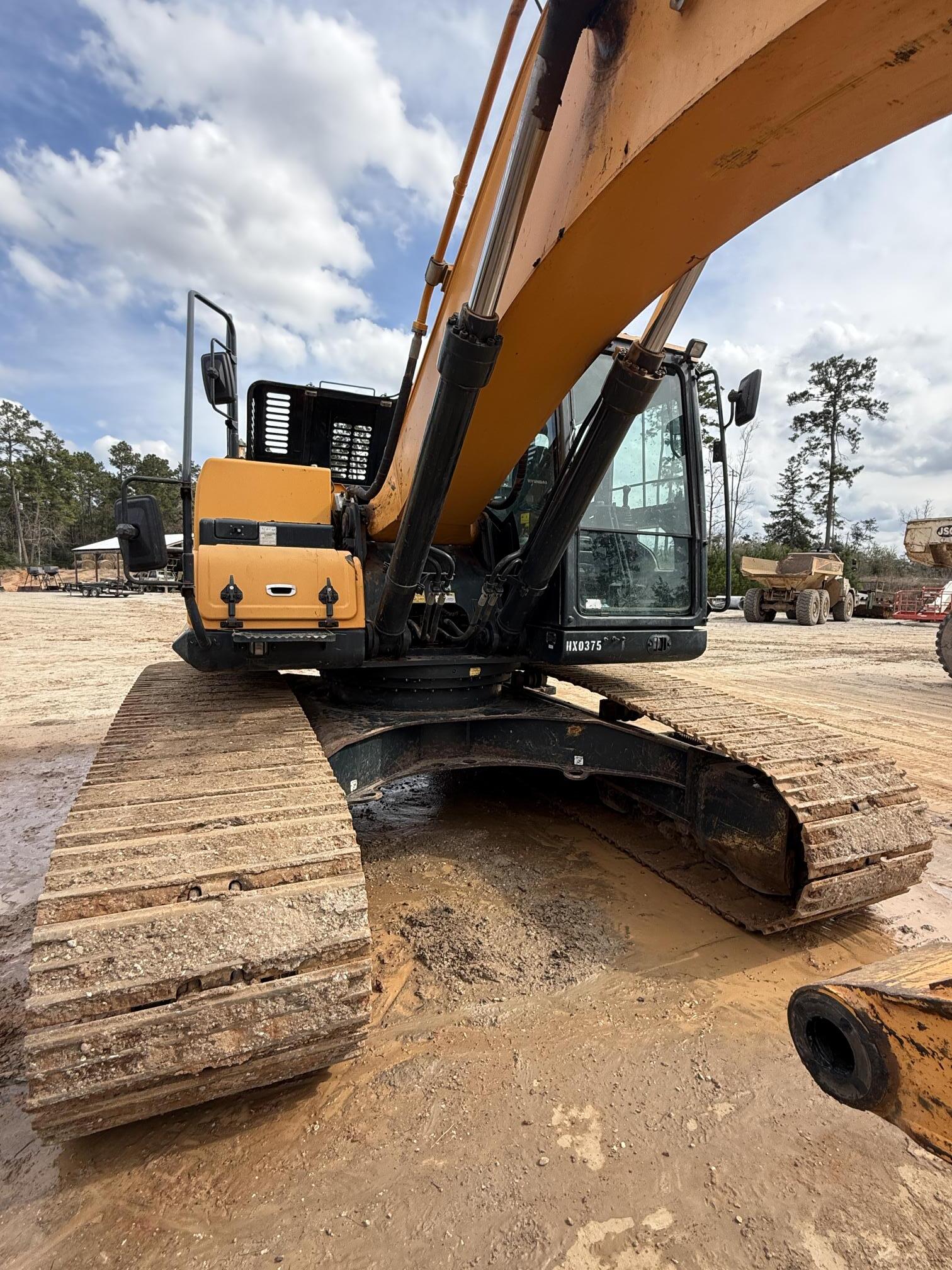 2021 HYUNDAI HX260L - view 16 of 39