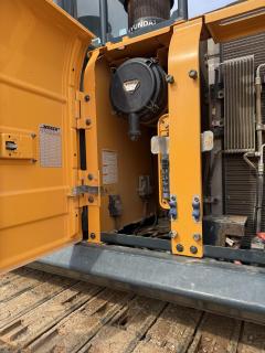 2021 HYUNDAI HX260L - Image 30