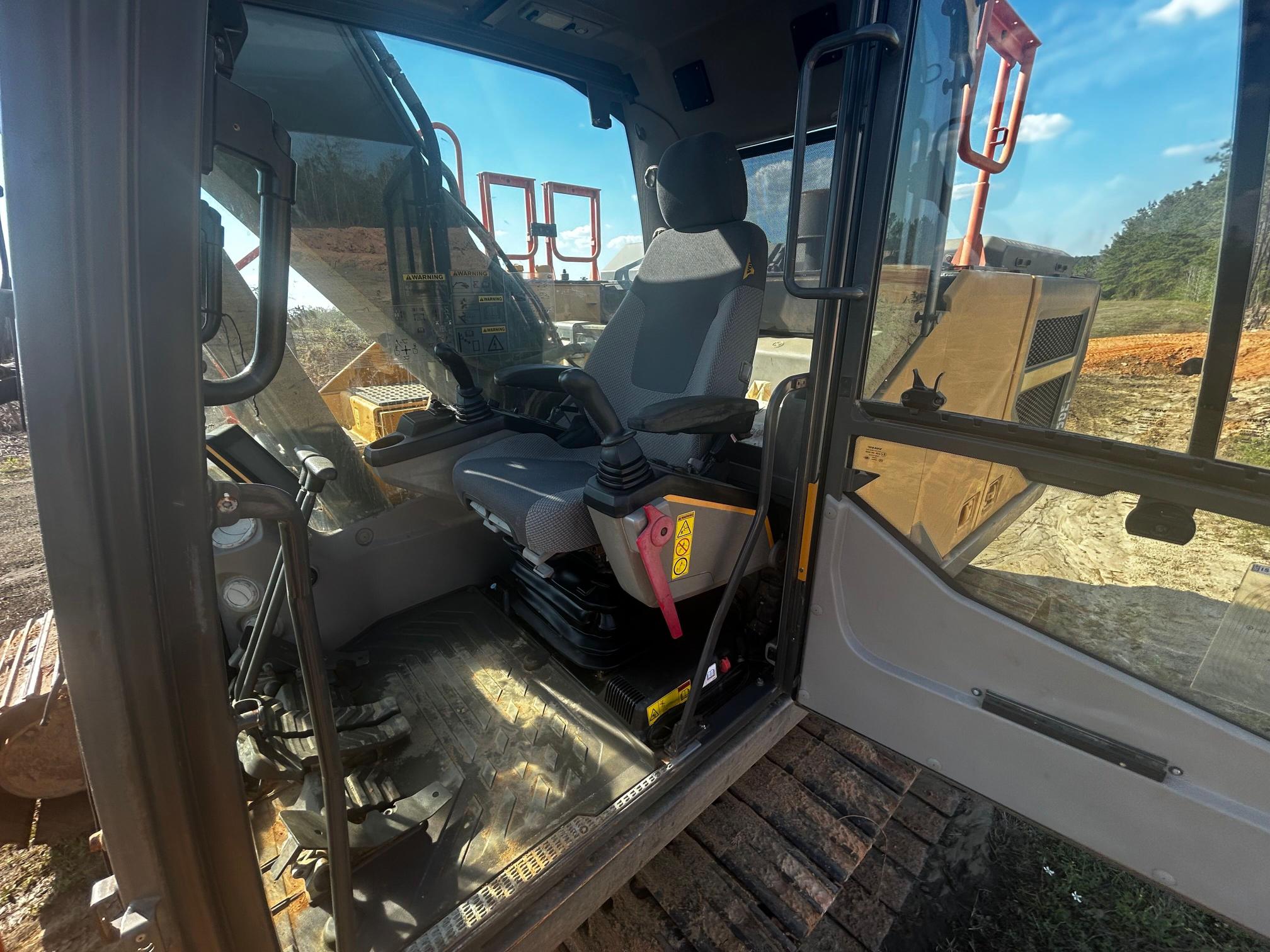 2017 VOLVO EC250EL - Image 12