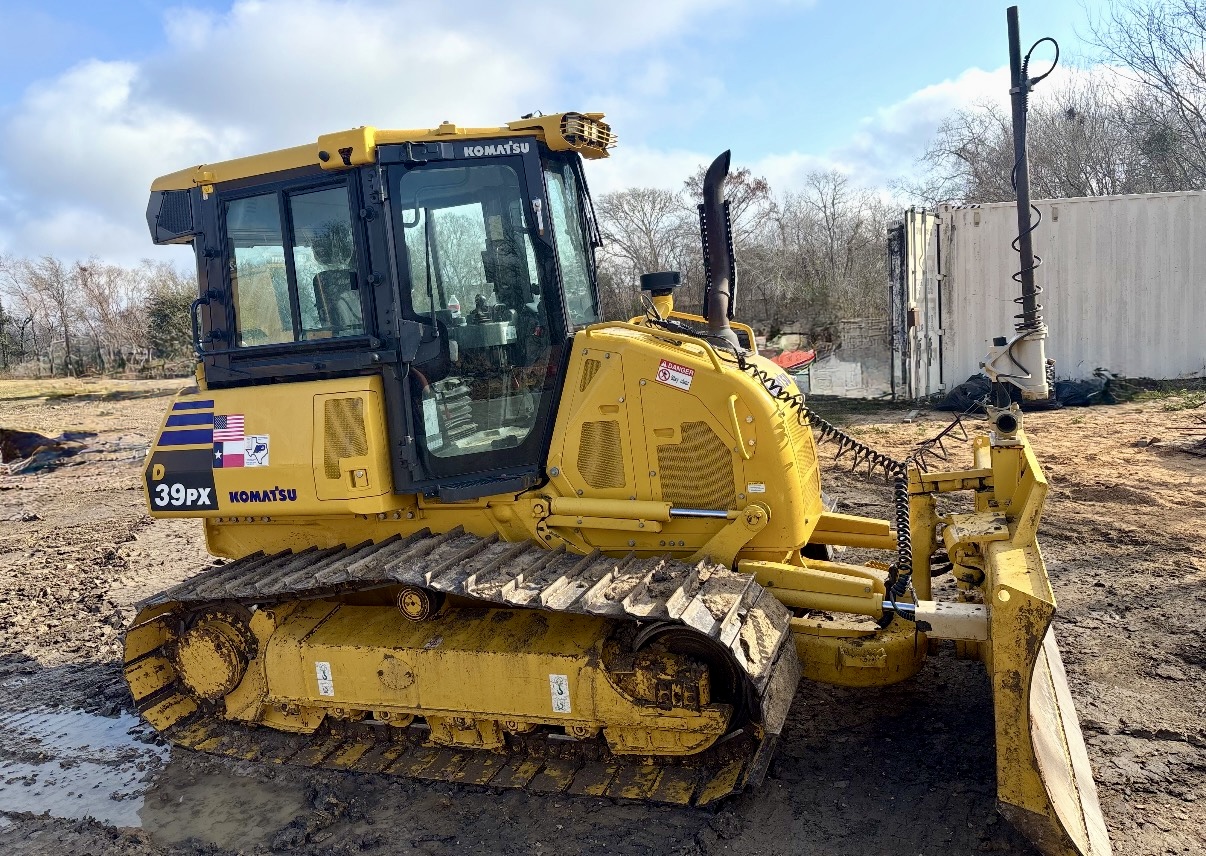 2023 KOMATSU D39PX-24 - view 6 of 10