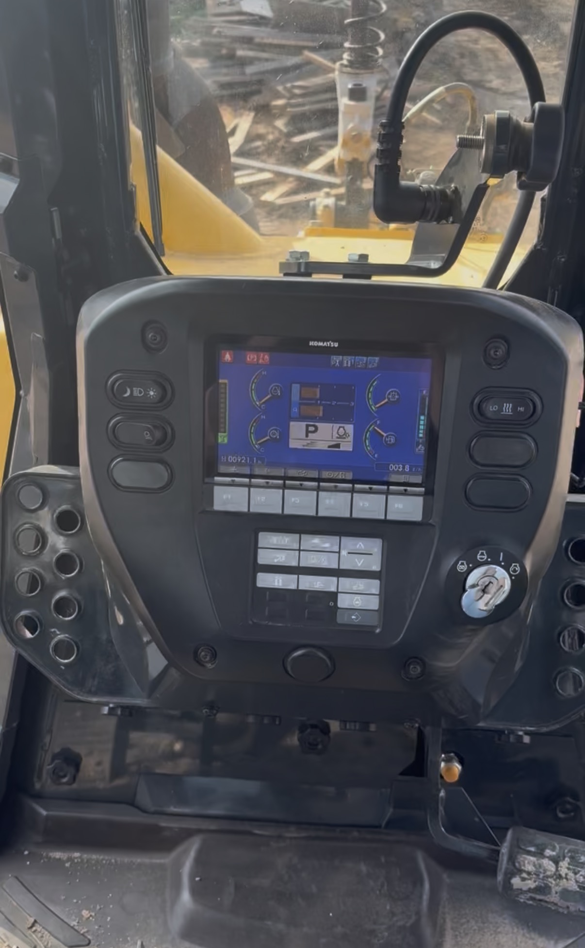 2023 KOMATSU D39PX-24 - view 10 of 10