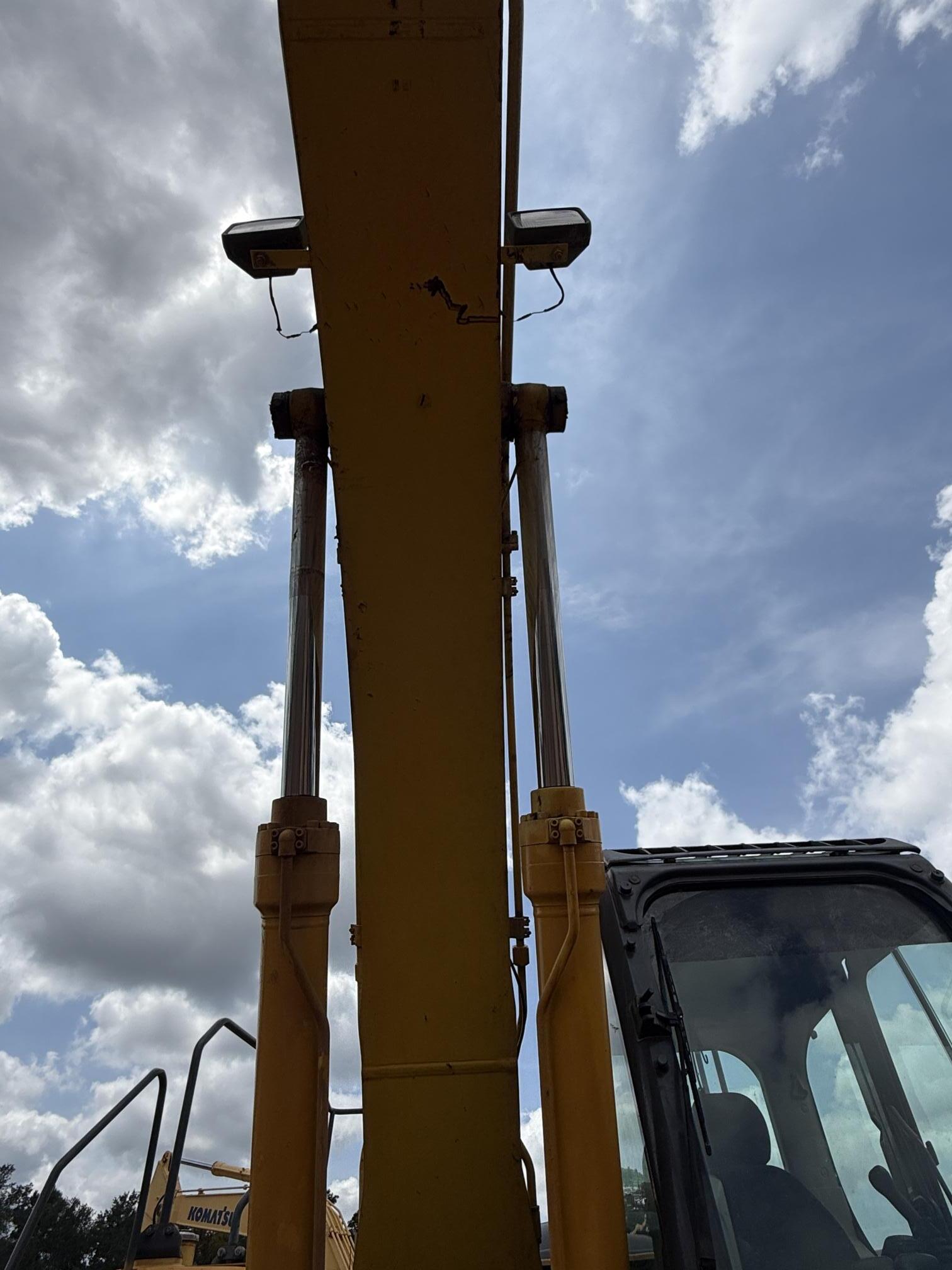 2019 KOBELCO SK210 LC - view 3 of 26