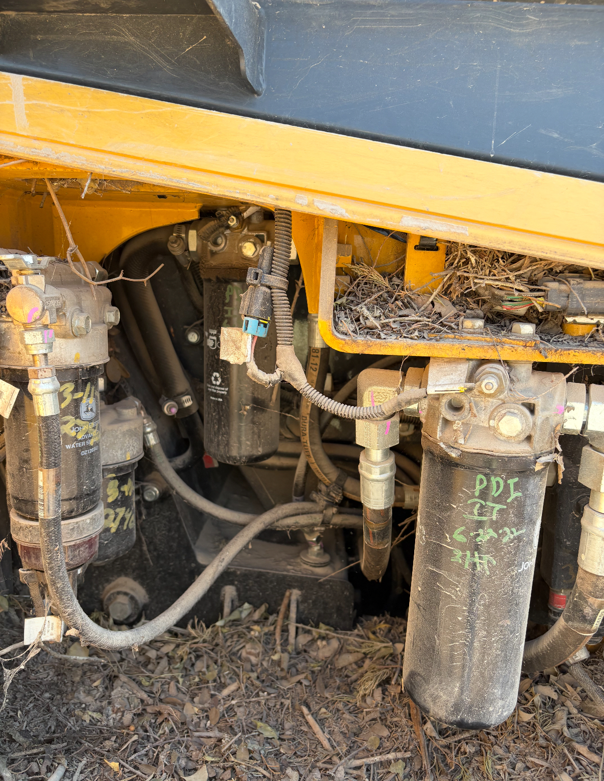 2022 DEERE 550K LGP - view 14 of 16