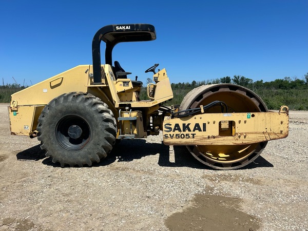 2006 SAKAI SV505