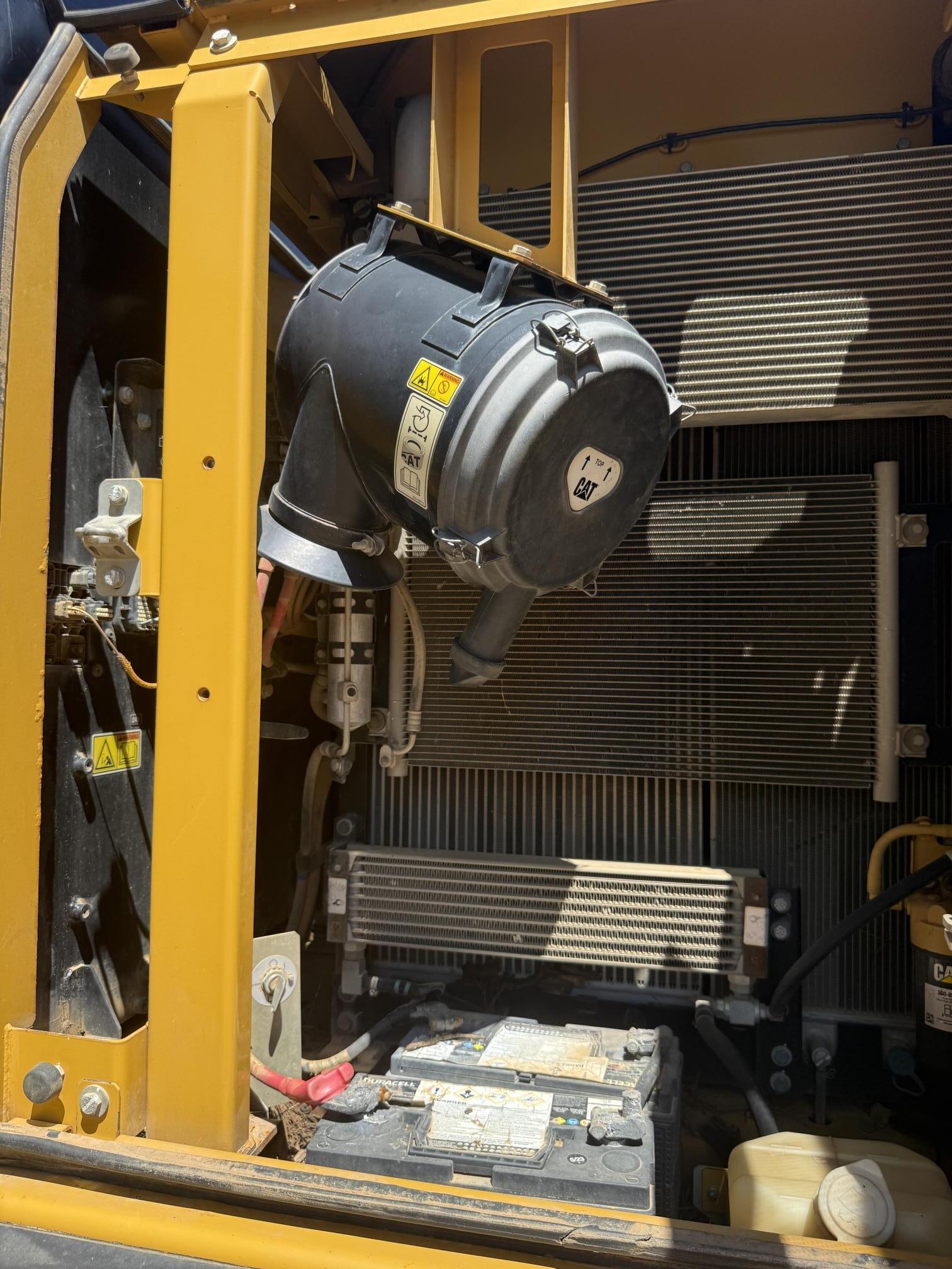 2014 CATERPILLAR 320E LRR - view 19 of 26