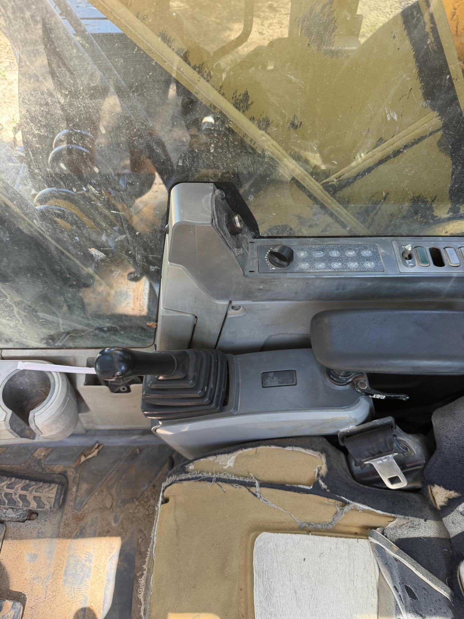 2014 CATERPILLAR 320E LRR - Image 23