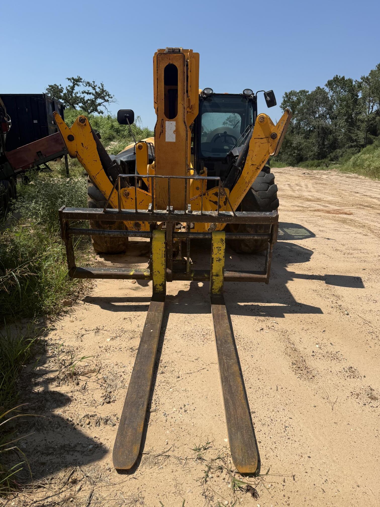 2017 JCB 512-56 - view 3 of 21