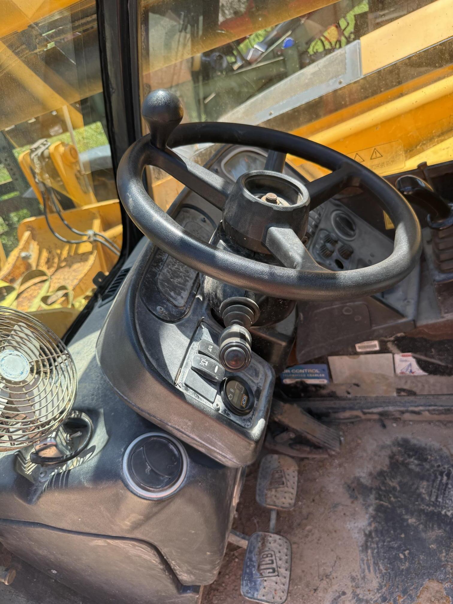 2017 JCB 512-56 - Image 18