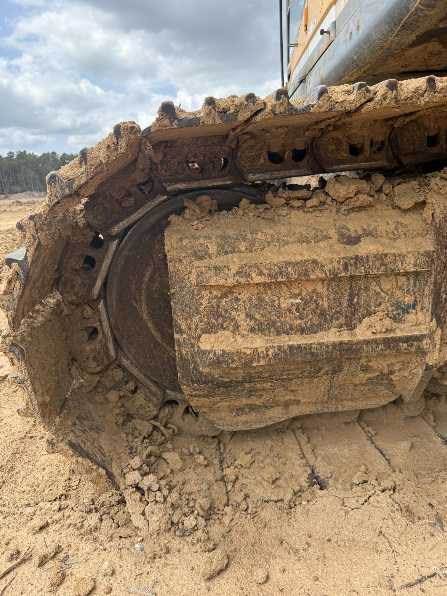 2017 HYUNDAI ROBEX 480LC - view 18 of 32