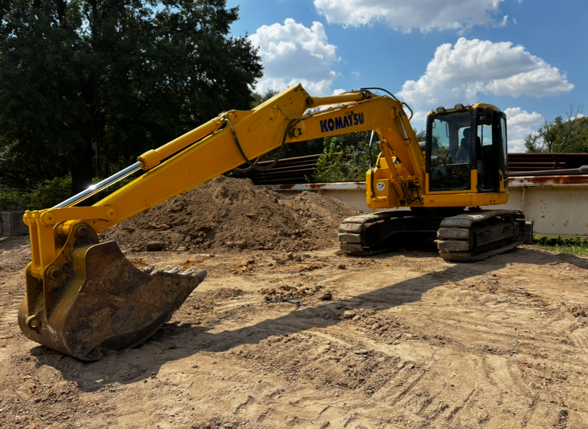 2022 KOMATSU PC138USLC-11 - Image 2