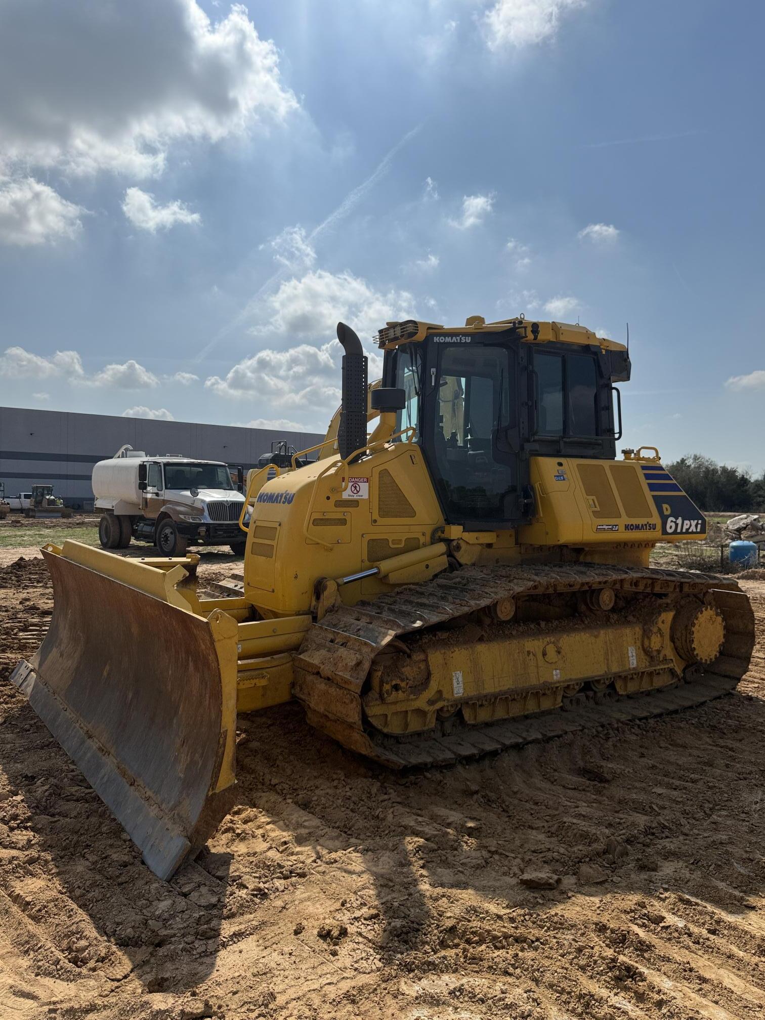 2022 KOMATSU D61PXI-24 - view 9 of 37