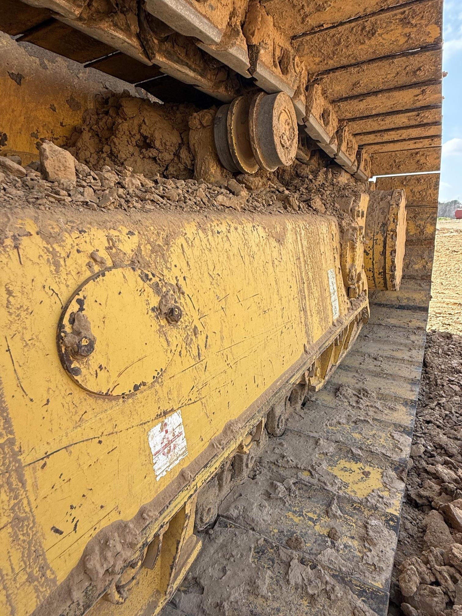 2022 KOMATSU D61PXI-24 - view 16 of 37