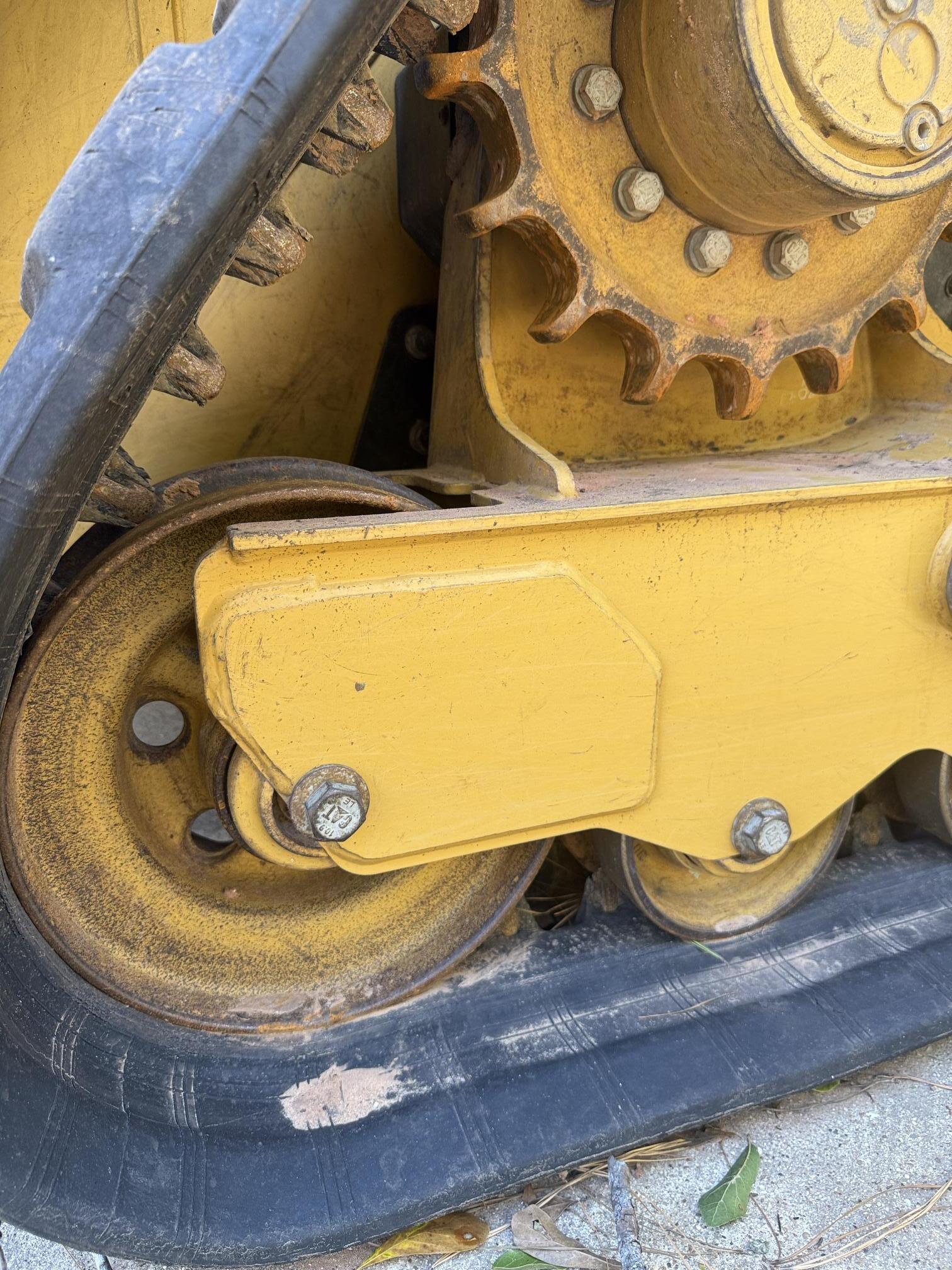 2021 CATERPILLAR 299D3 XE LAND MANAGEMENT - Image 11