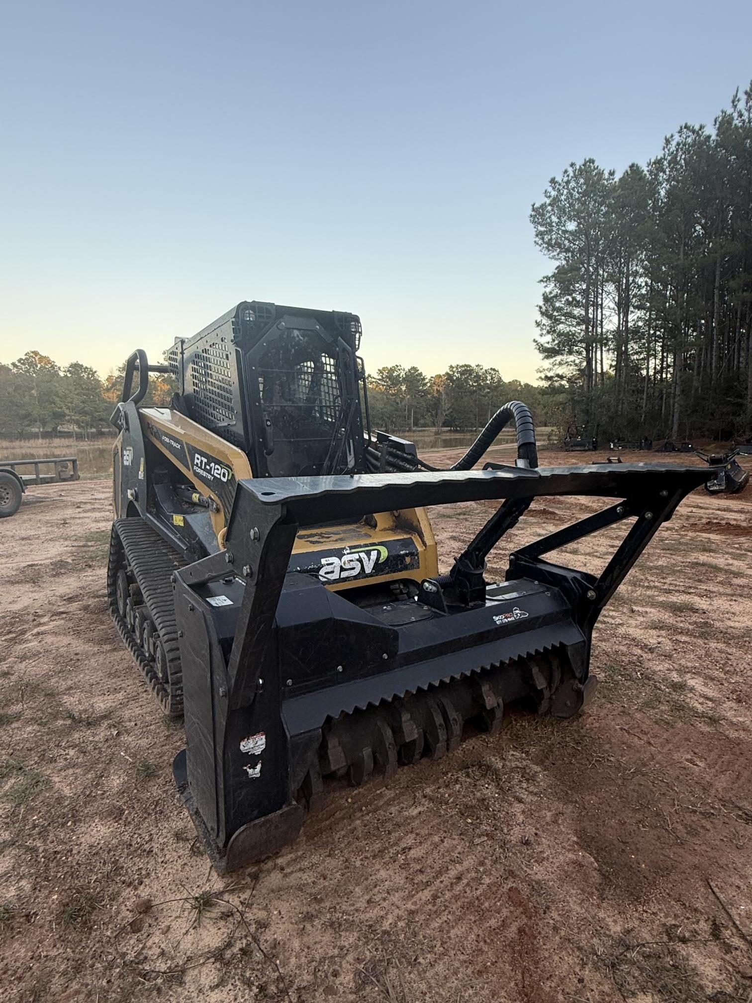 2021 ASV RT 120 - Image 36