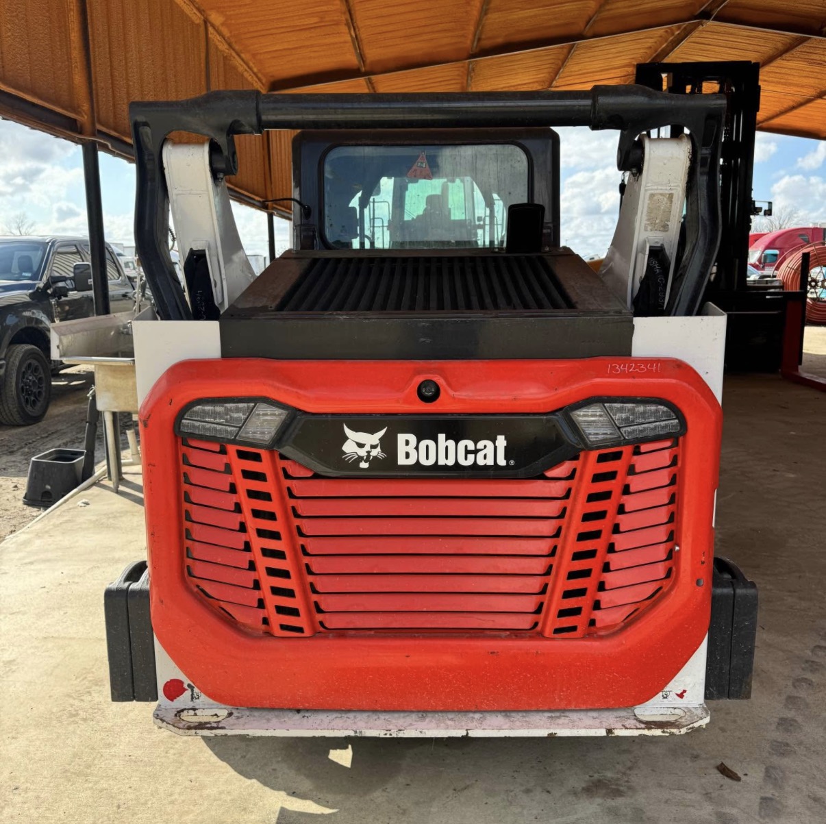 2023 BOBCAT T66 - Image 2