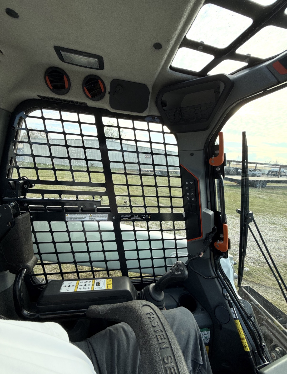 2023 BOBCAT T66 - view 20 of 21