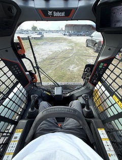 2023 BOBCAT T66 - Image 21