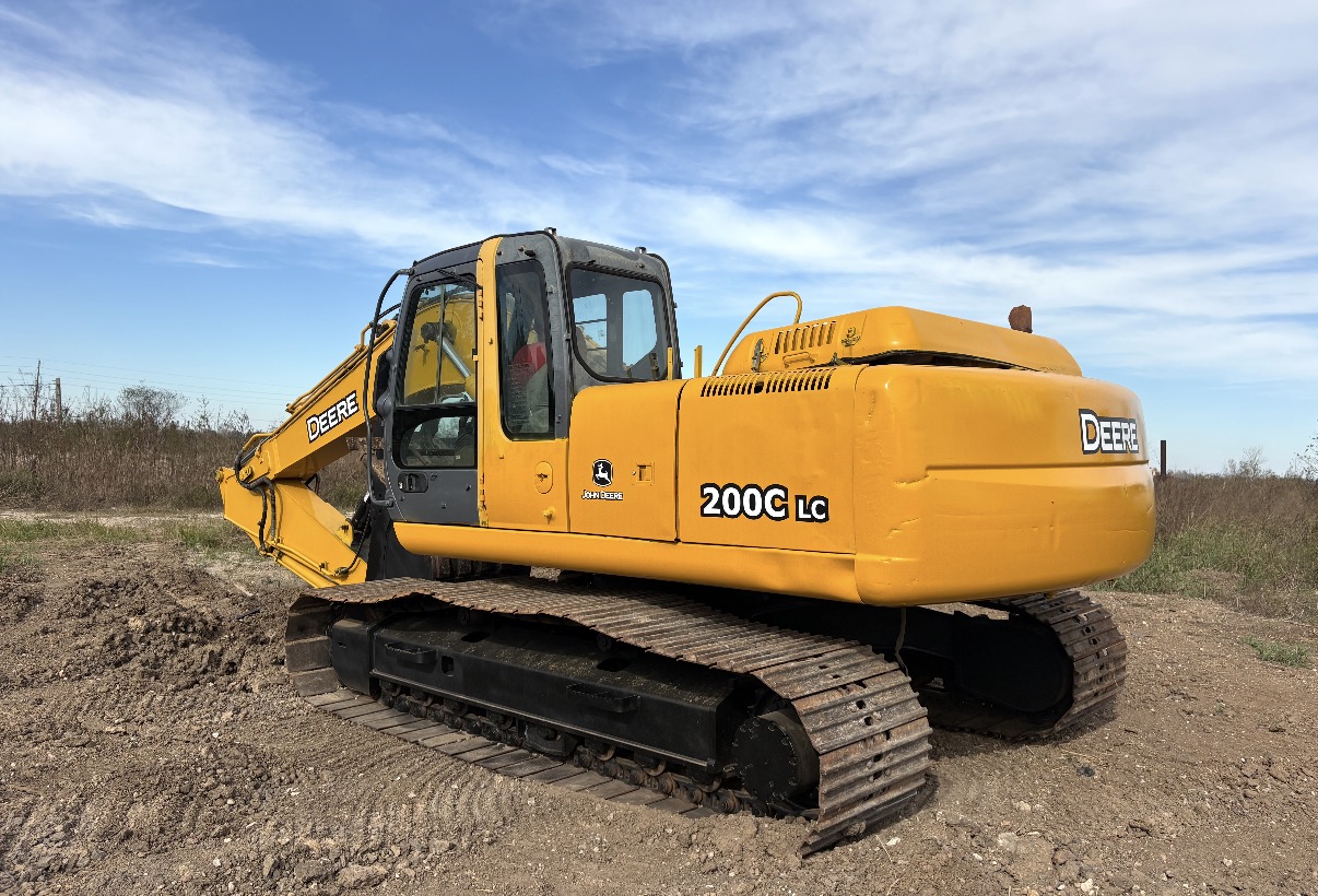 2005 DEERE 200C-LC - view 6 of 26