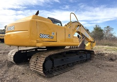 2005 DEERE 200C-LC - Image 8