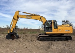 2005 DEERE 200C-LC - Image 14