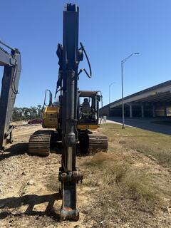 2017 DEERE 210G LC - Image 3