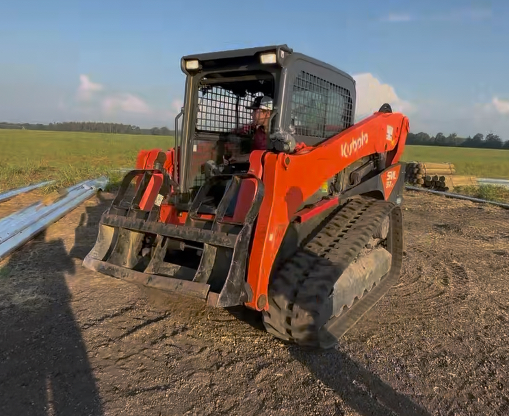 2024 KUBOTA SVL97-2 - view 7 of 14