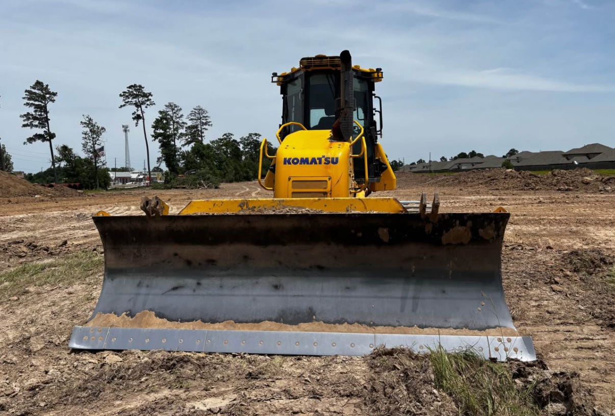 2021 KOMATSU D61PX-24 - Image 2