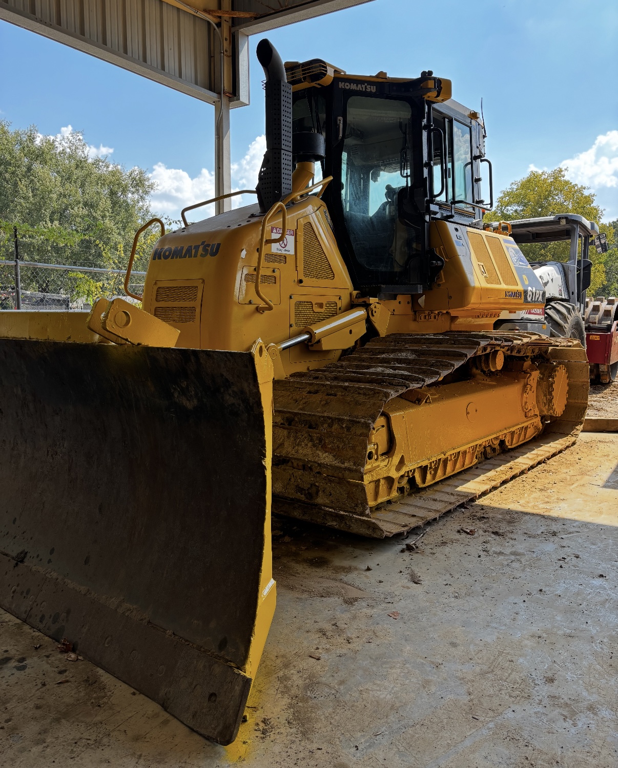 2021 KOMATSU D61PX-24 - view 8 of 26