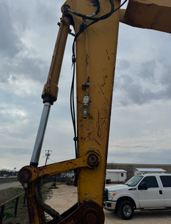 2007 DEERE 200C LC - Image 6