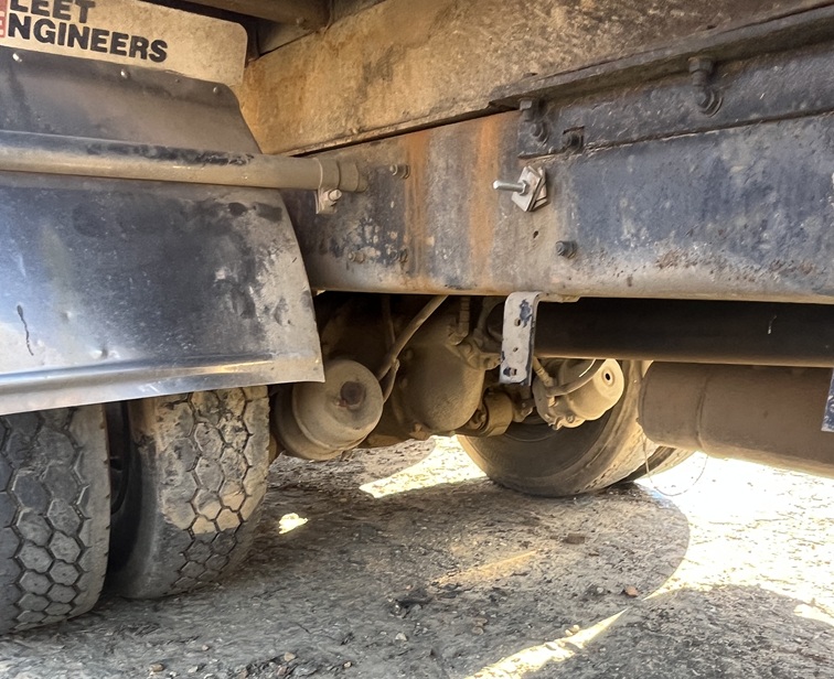 2007 KENWORTH T300 - Image 17