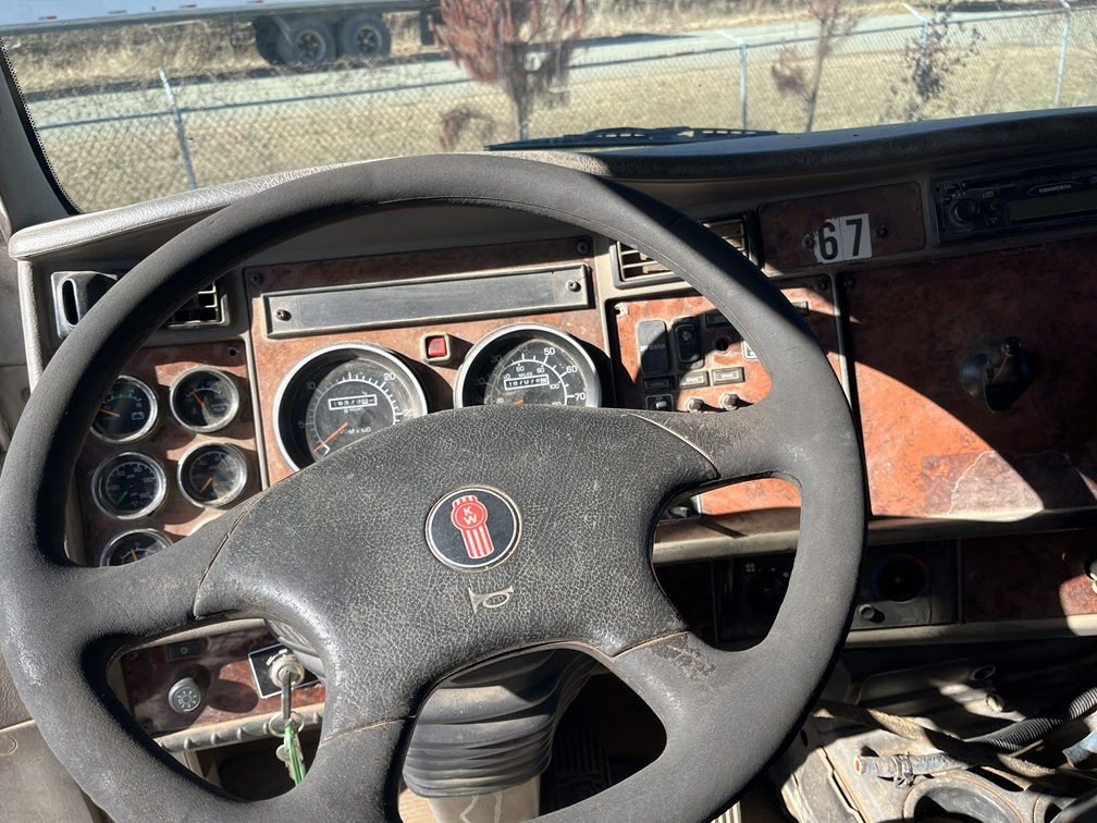 2007 KENWORTH T300 - Image 12