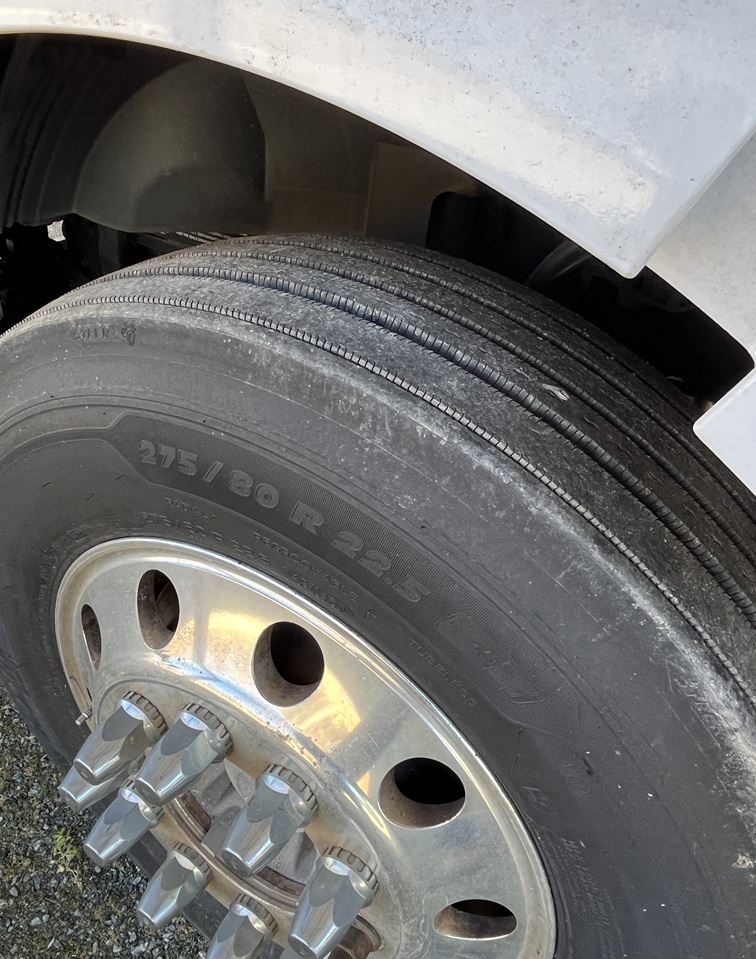 2014 VOLVO - Image 22