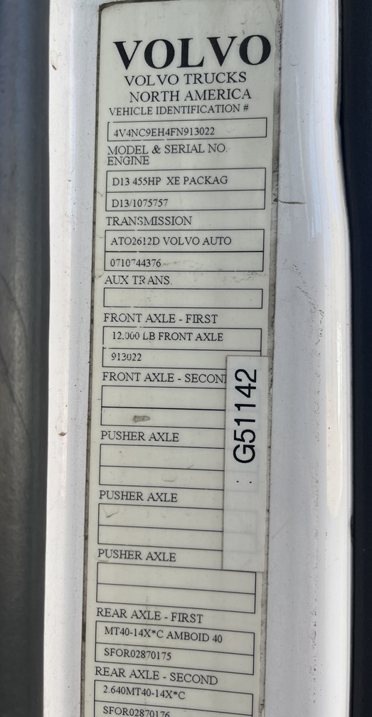 2014 VOLVO - Image 21