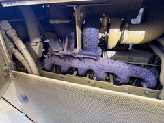 1985 DEERE 750B - Image 25