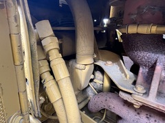 1985 DEERE 750B - Image 27