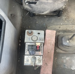 1999 MACK CH-613 - Image 22