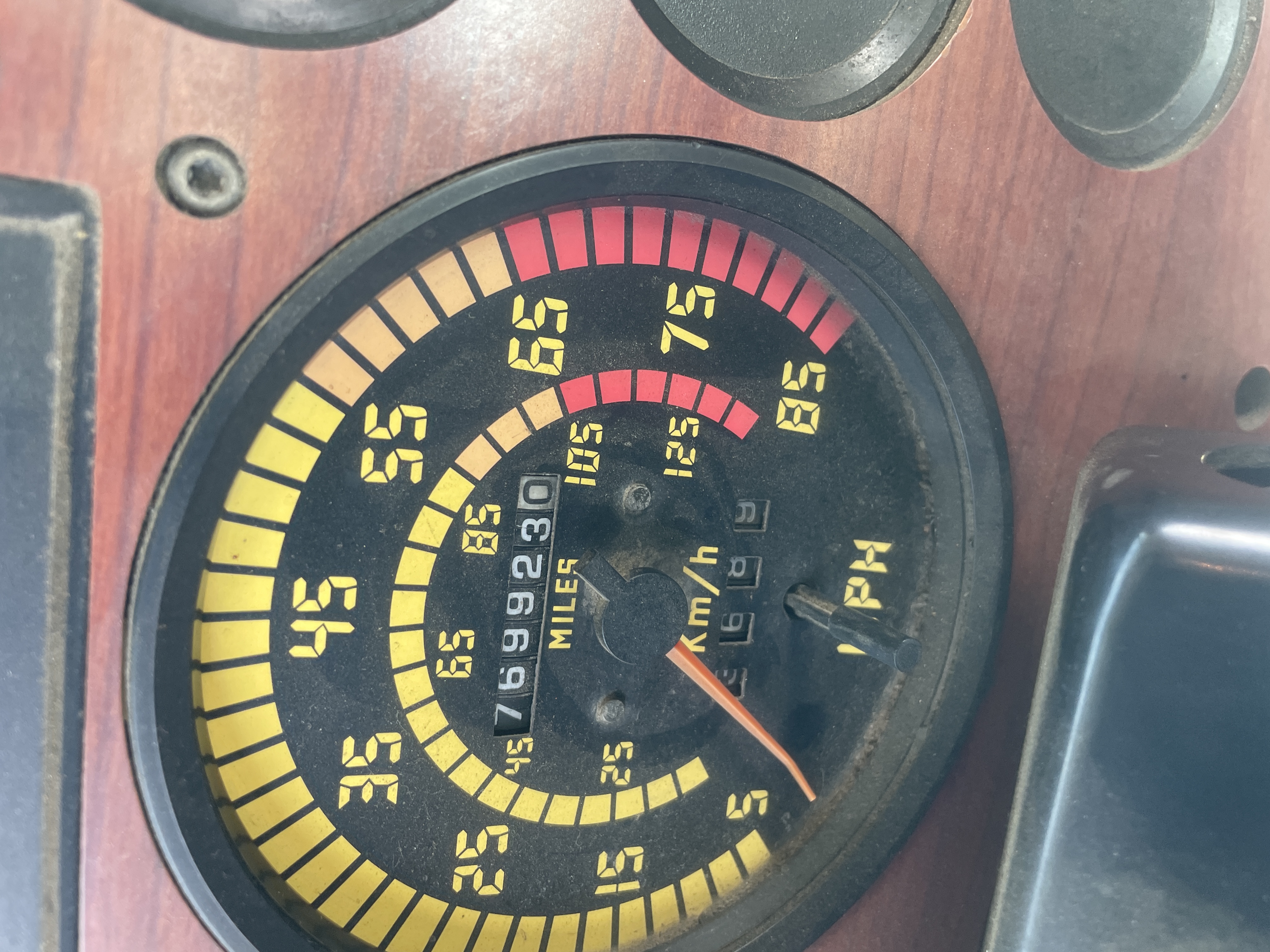 1999 MACK CH-613 - view 17 of 34