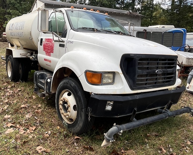 2000 FORD F-650 Super Duty - view 2 of 18