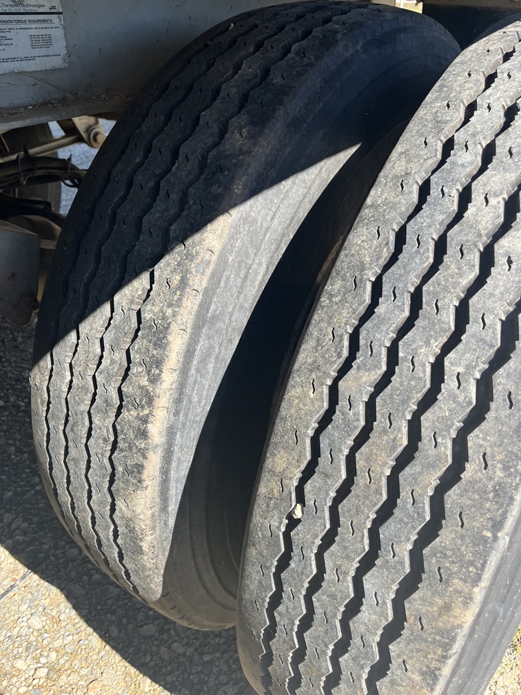 2006 EAST 42' x 96 - Image 12