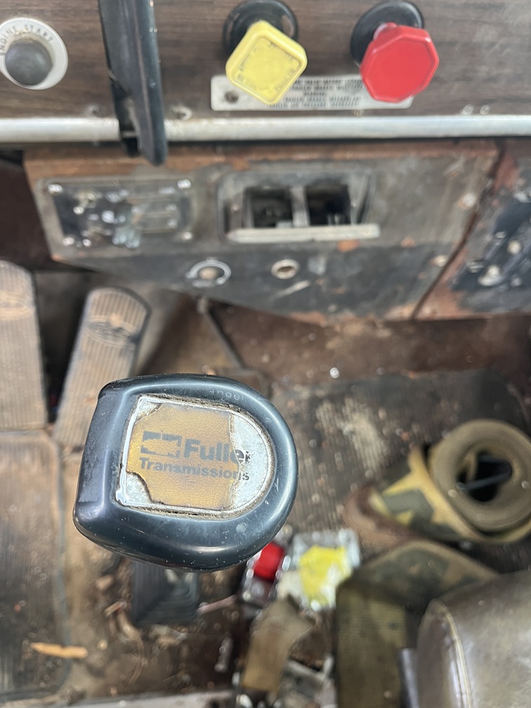 1985 PETERBILT 359 - Image 20