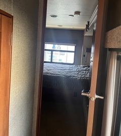 2017 AB BigHorn - Image 14